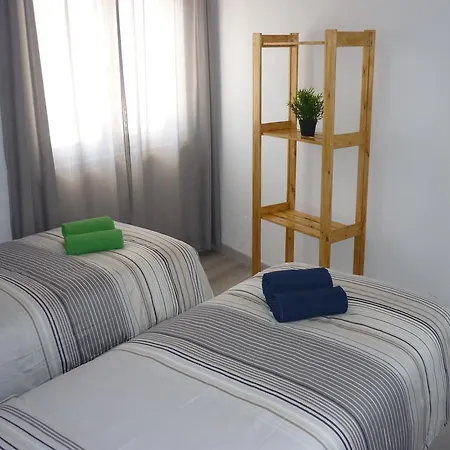 Holiday home Sunshine House